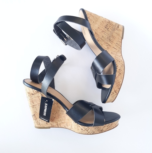 Express Wedge Sandals Black Strappy size 10 - Picture 2 of 6